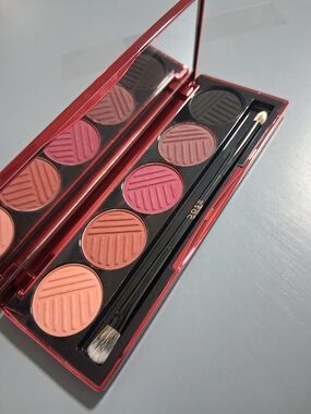 Dose of Colors Blushing Berries Eyeshadow Palette